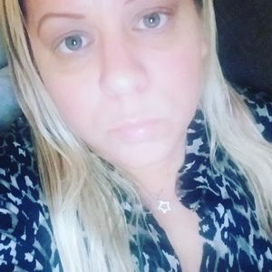 Meet your Posher, Selina